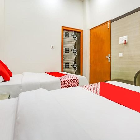 Oyo 75850 Vishwanath Guest House Varanasi Exterior foto